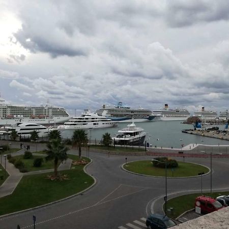 Alloggio Turistico Port View Civitavecchia Exterior photo